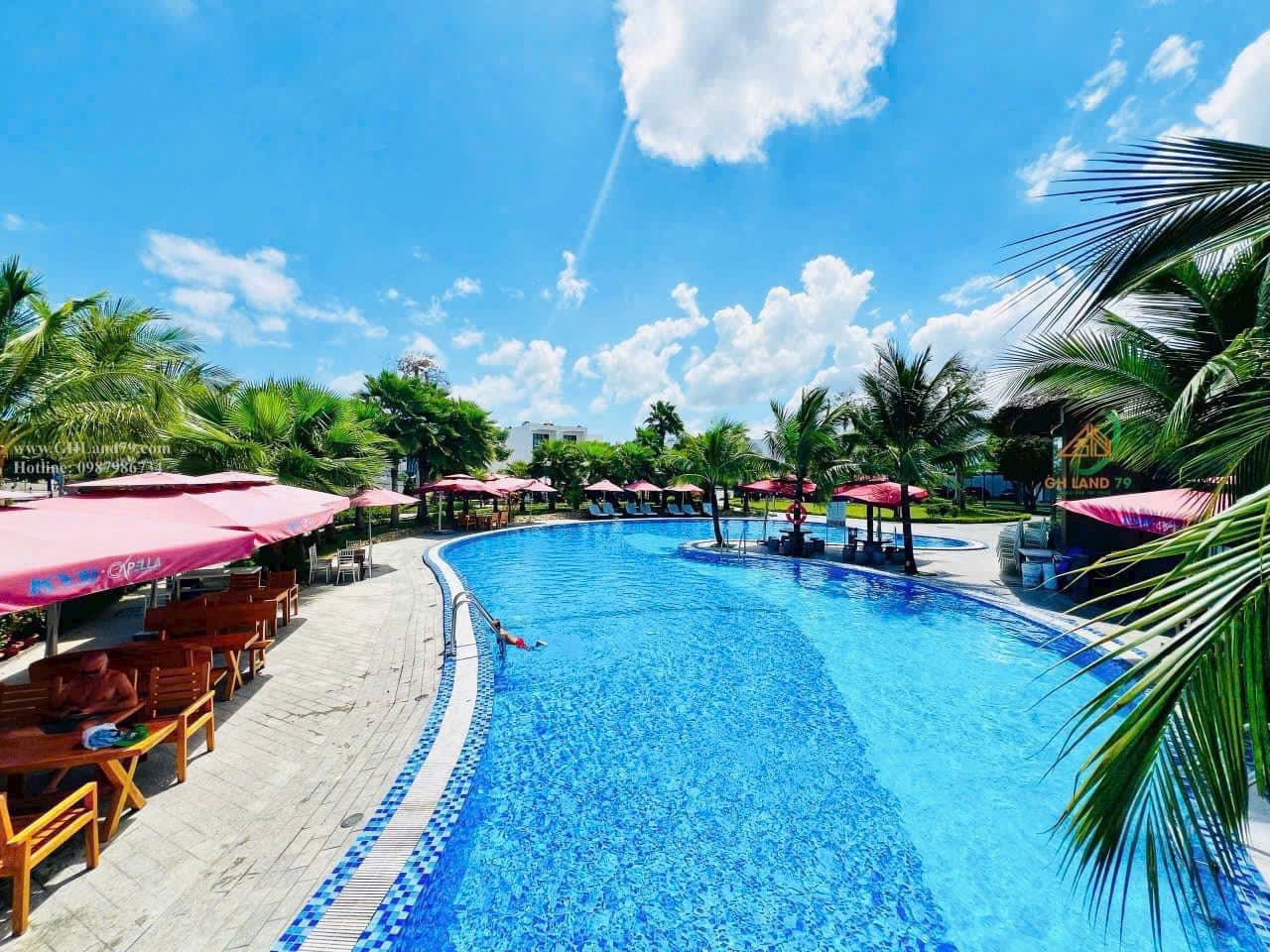 Bán Lô Đất Góc Gói 8 Mỹ Gia Nha Trang Đối Diện Hồ Bơi Siêu Đẹp